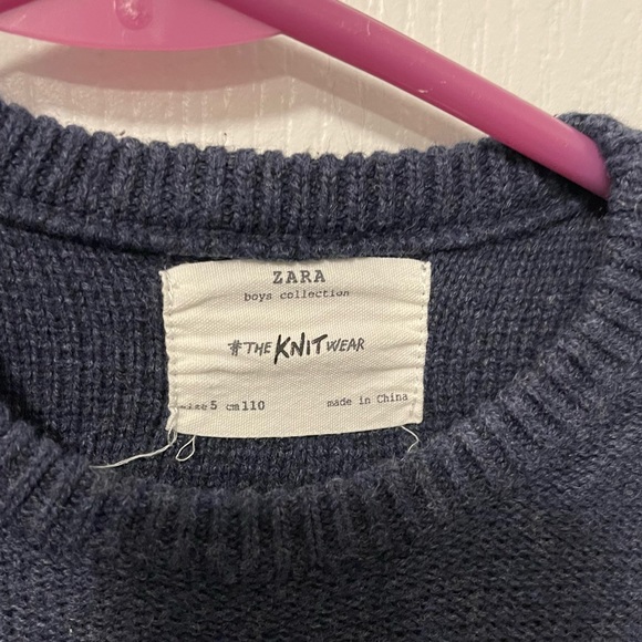 Sweater - Picture 3 of 4